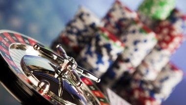 Tournament leaderboard and live football market overview